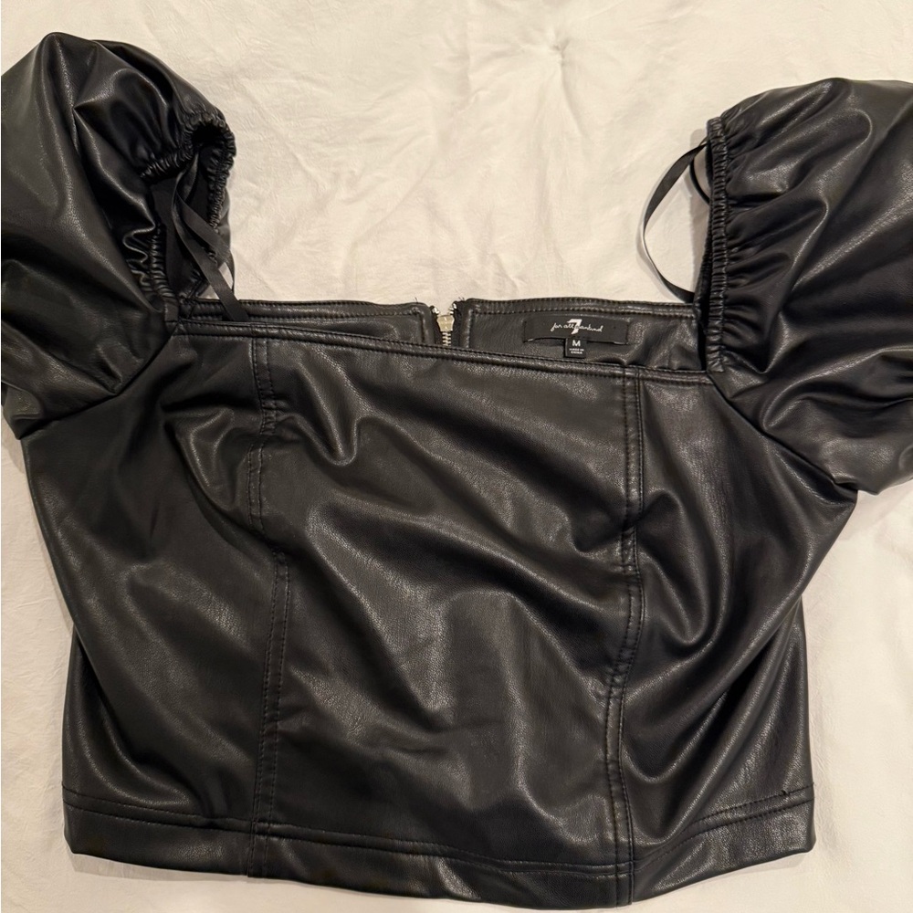 For All 7 Mankind - Black Faux Leather Puff Sleeve Top